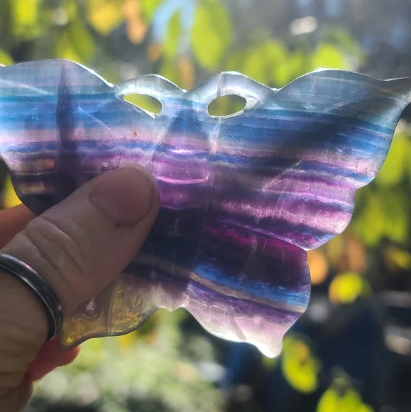 COPY - Multi colored Fluorite butterfly crystal over 3" wide - Picture 3 of 9